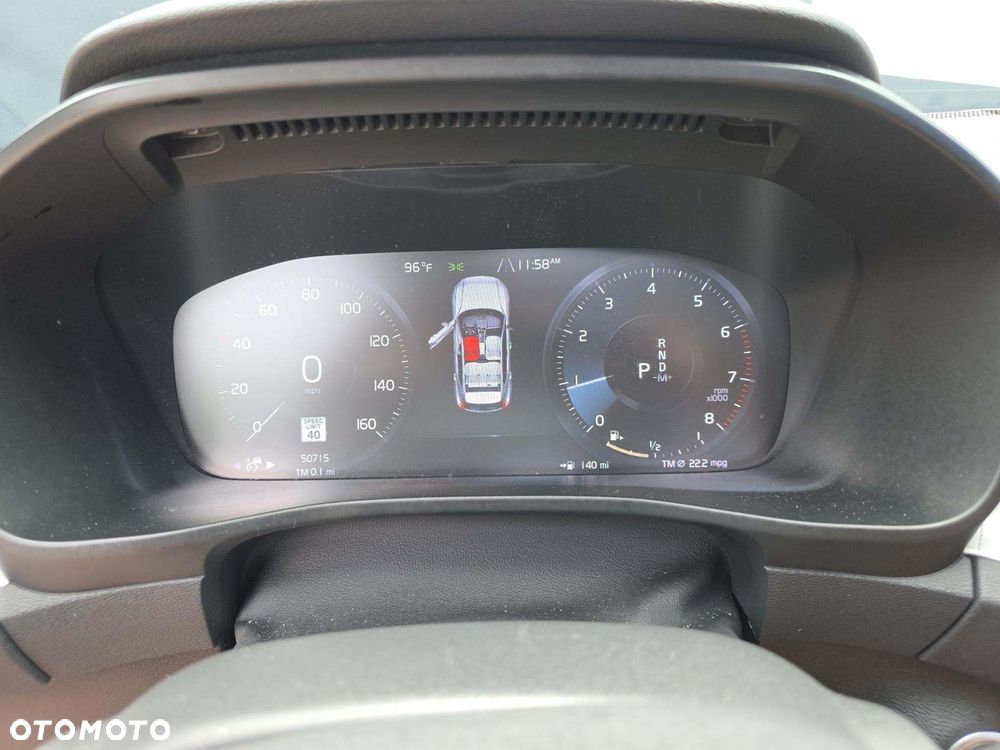 Volvo XC 40 T5 AWD Momentum - 6
