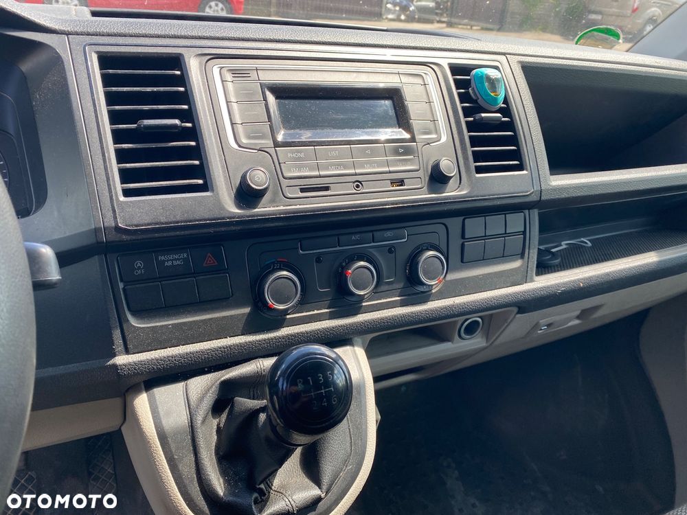 Volkswagen T6 - 18