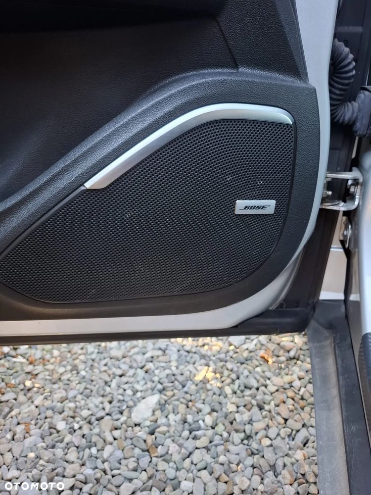 Renault Grand Scenic - 21