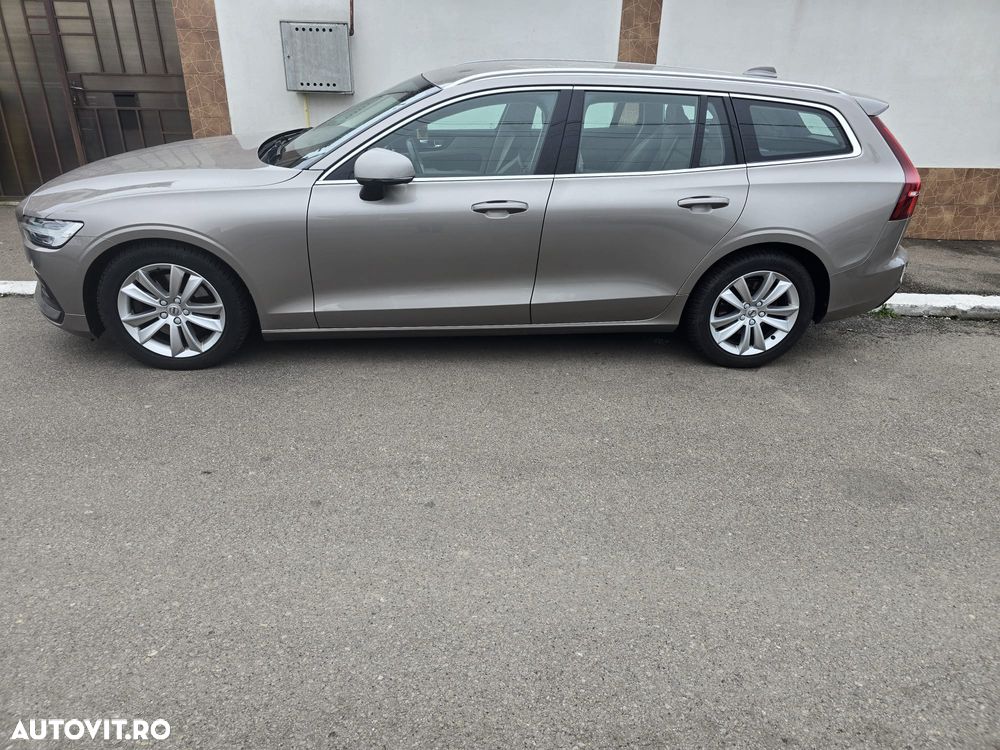 Volvo V60 D4 Momentum - 6