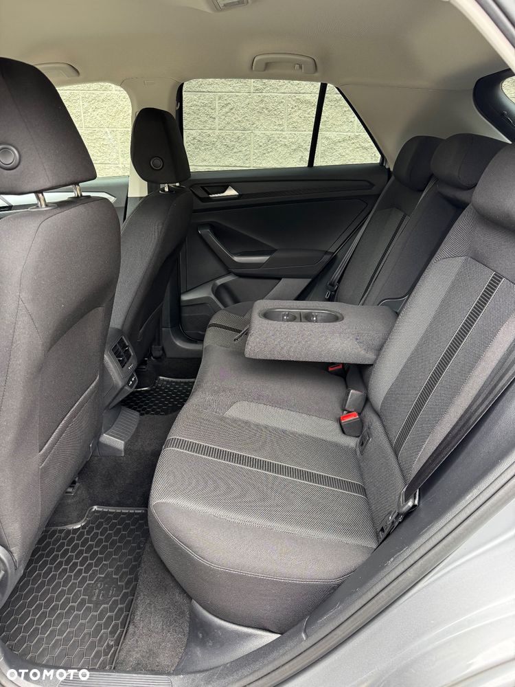 Volkswagen T-Roc 1.5 TSI Life Plus DSG - 10