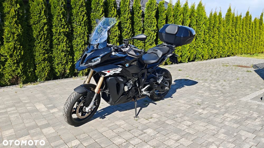 BMW XR - 3