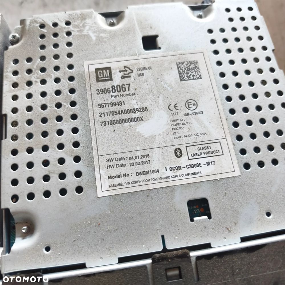 OPEL CORSA E 17r RADIO CD 39068067 - 2