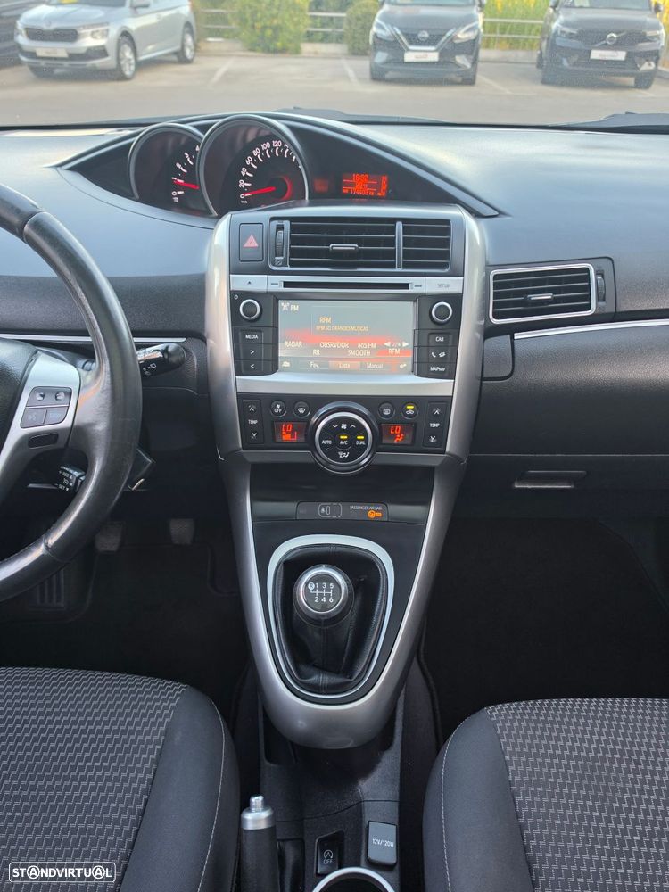 Toyota Verso 1.6 D-4D Comfort - 46