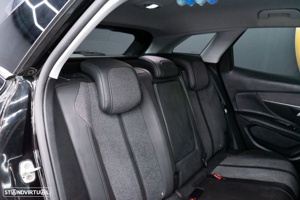 Peugeot 3008 BlueHDi 130 Stop & Start EAT8 Allure - 43