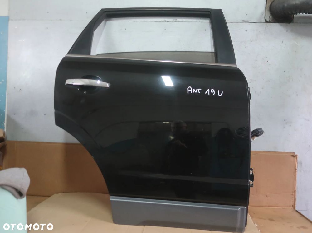 OPEL ANTARA 06-14 DRZWI PRAWE TYŁ TYLNE 19U