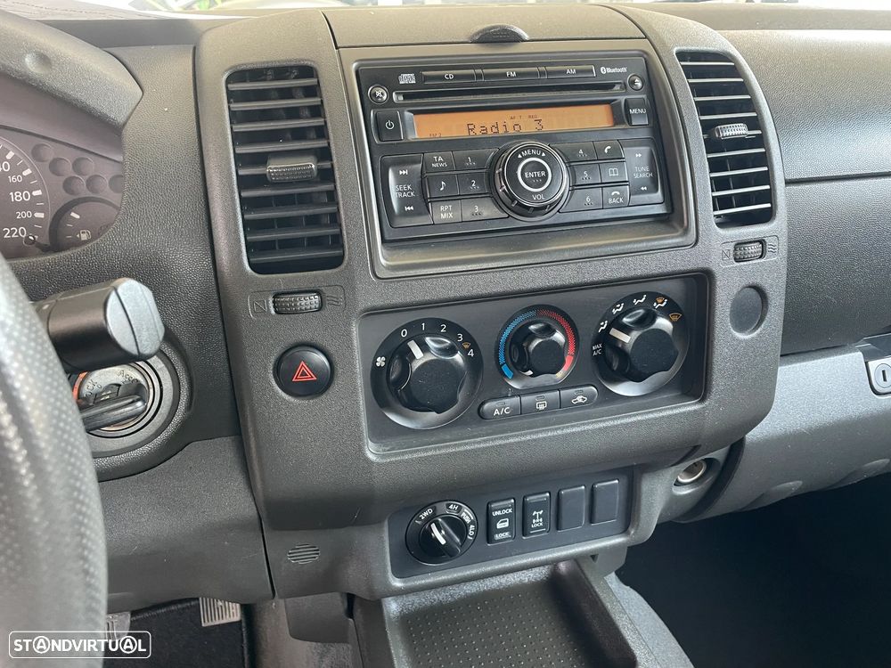 Nissan NAVARA 2.5 DCI 4X4 - 14