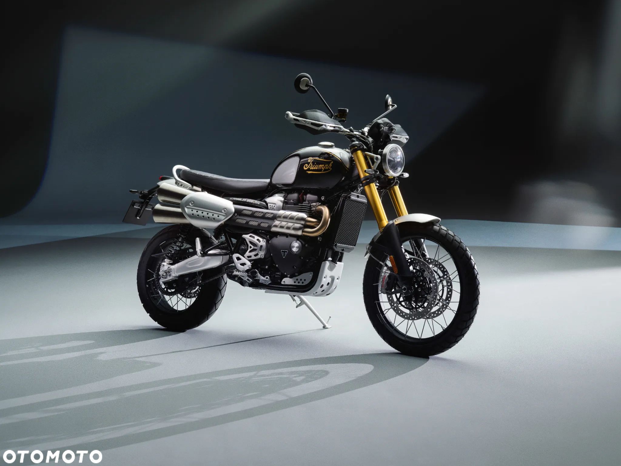 Triumph Scrambler - 1