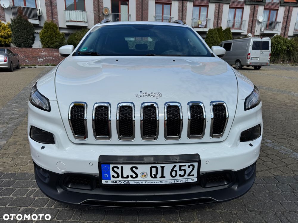 Jeep Cherokee - 20