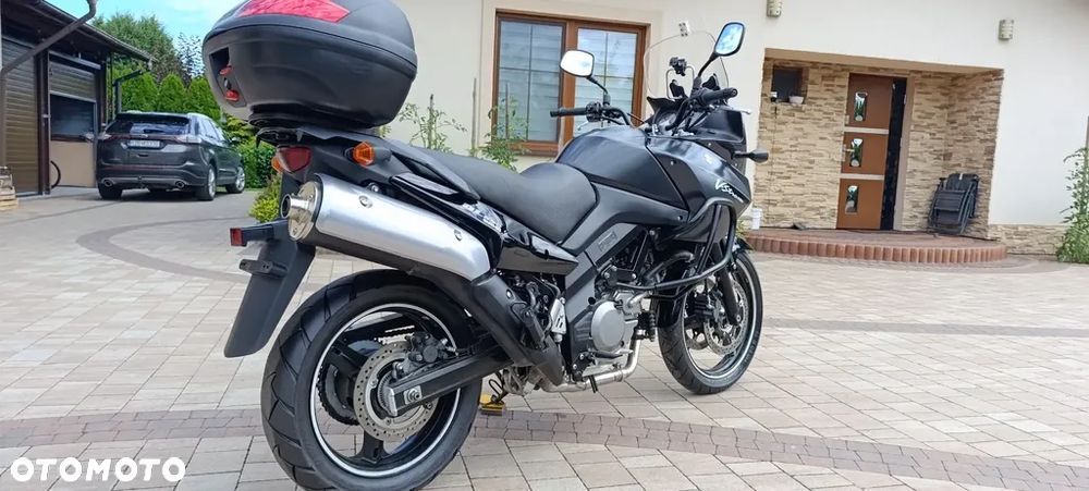 Suzuki V-STROM - 8