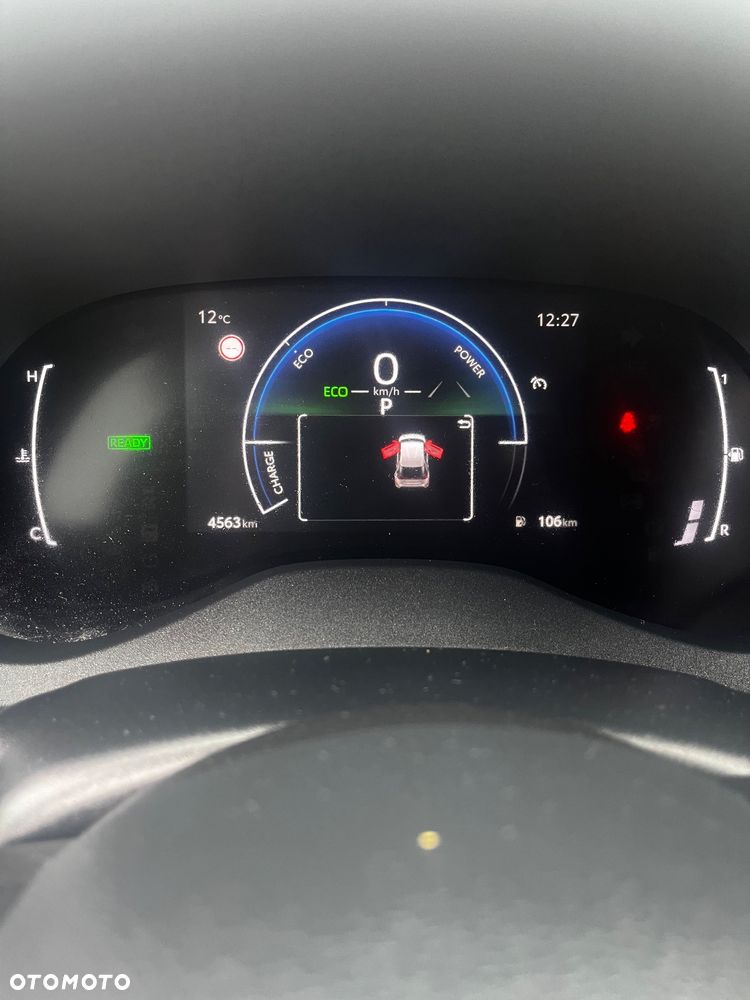 Toyota Yaris Cross - 13