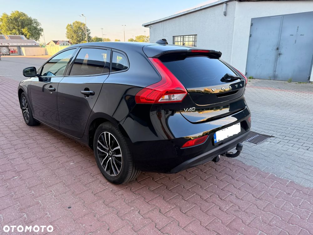 Volvo V40 T2 Drive-E Momentum - 3