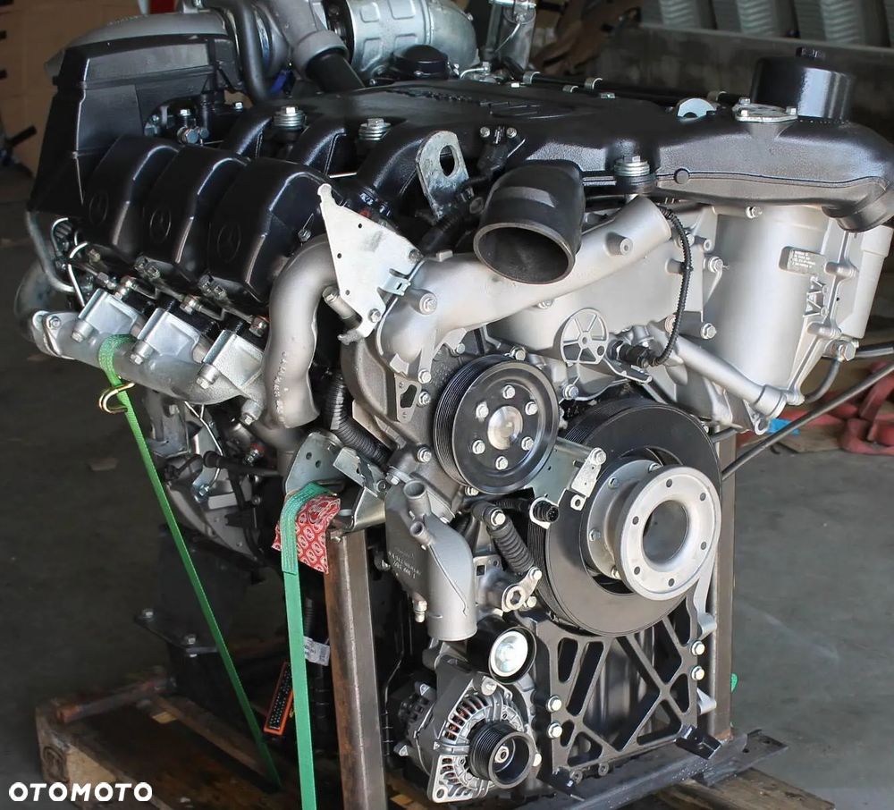 Remont silnika Mercedes-Benz OM501LA V6 Actros - 2