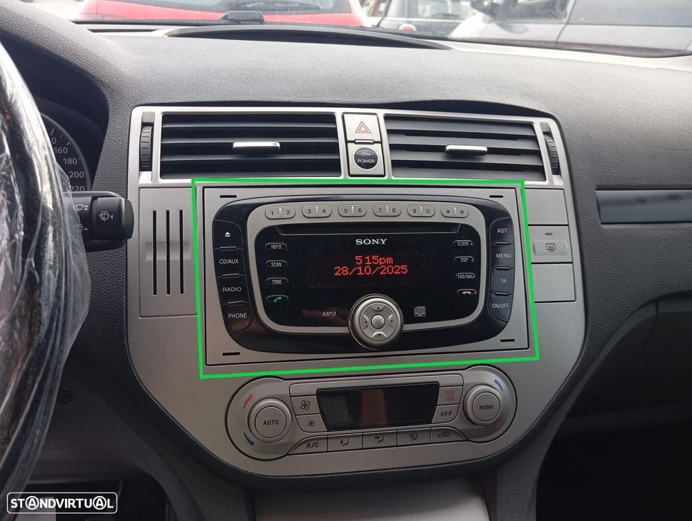 SISTEMA DE ÁUDIO RÁDIO CD FORD KUGA - 1