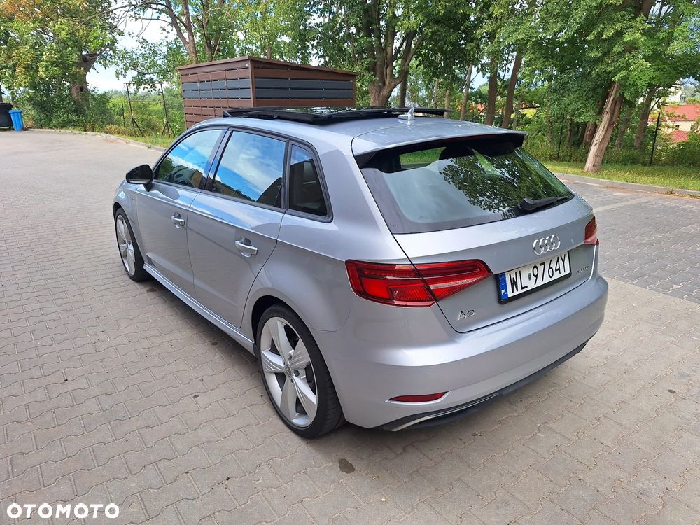 Audi A3 Sportback - 2