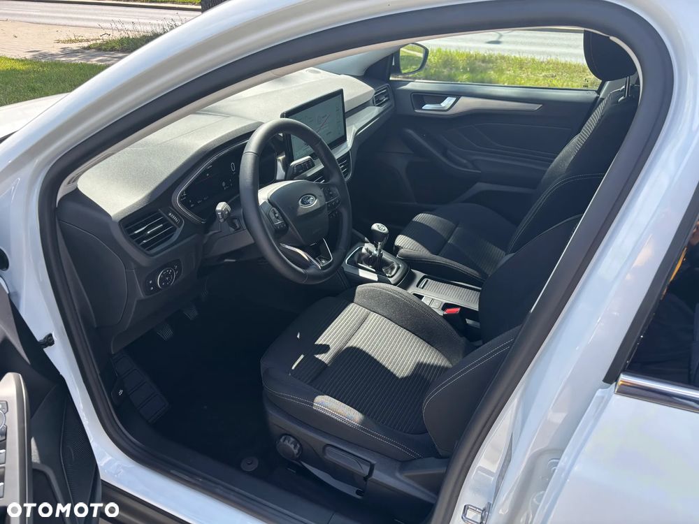 Ford Focus 1.0 EcoBoost mHEV Titanium X - 12