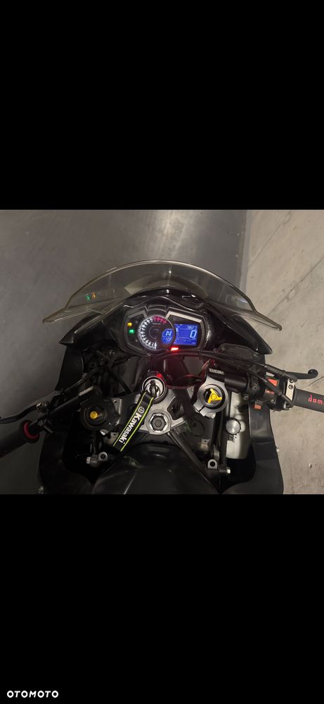 Kawasaki Ninja 400 - 12