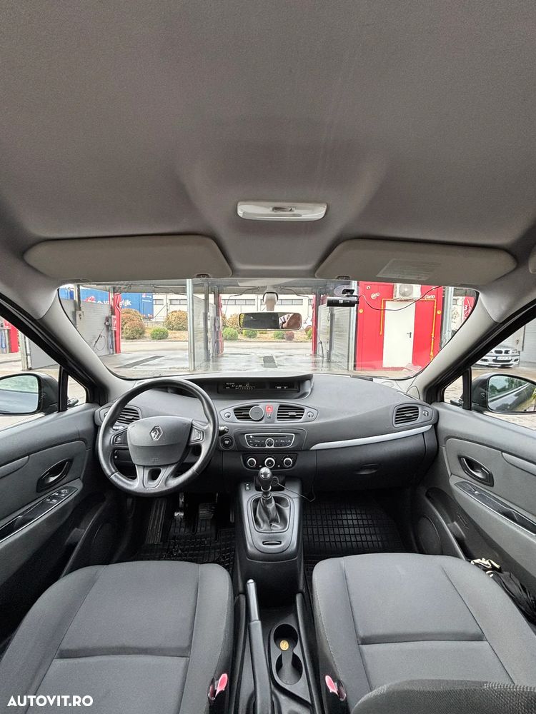 Renault Scenic - 7