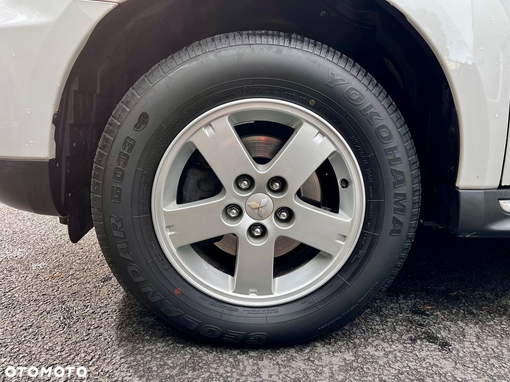 Mitsubishi Outlander 2.0 DI-D 4WD Invite - 6