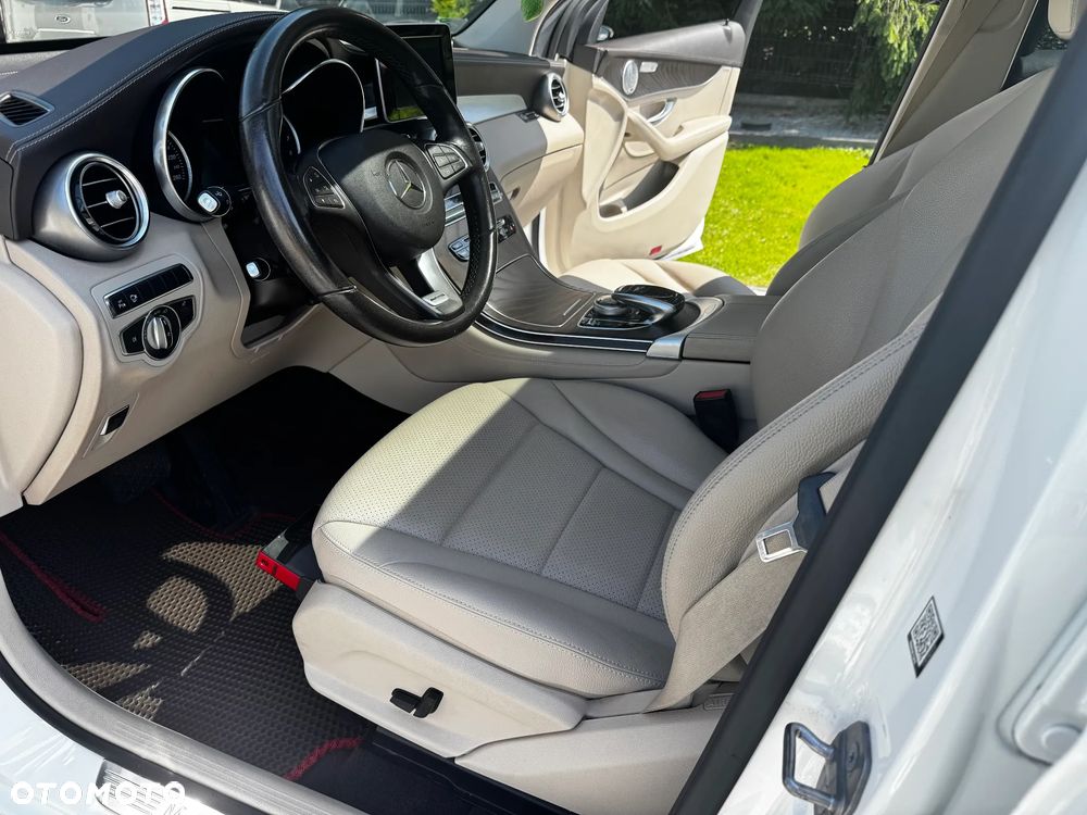 Mercedes-Benz GLC - 8
