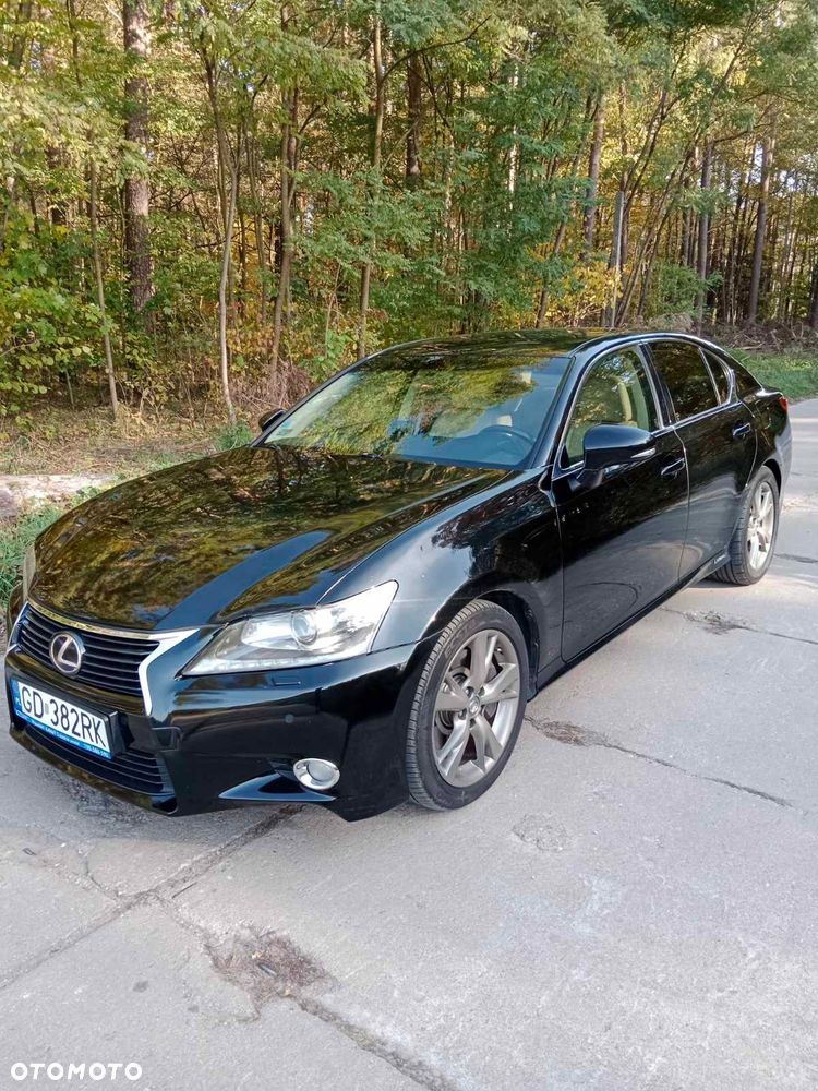 Lexus GS - 3