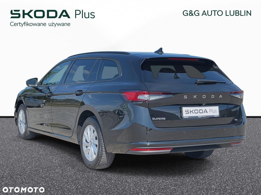 Skoda Superb 2.0 TDI SCR Drive DSG - 8