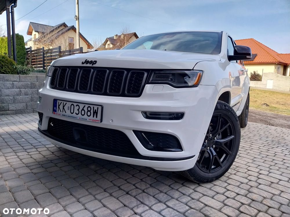 Jeep Grand Cherokee - 1