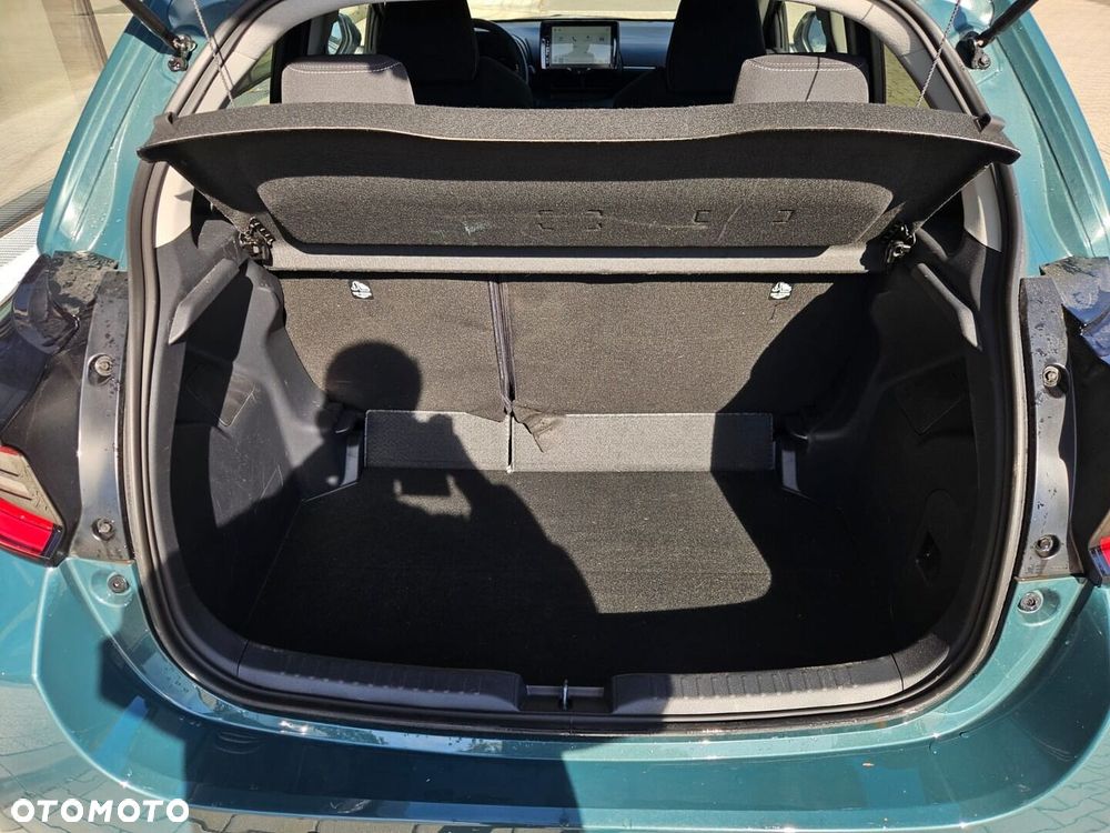 Toyota Yaris Hybrid 1.5 Style - 32
