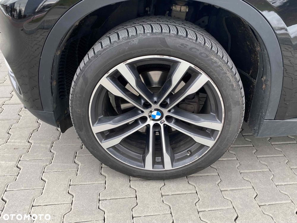 BMW X5 xDrive30d - 11