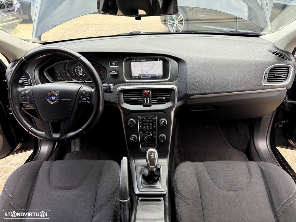 Volvo V40 D2 Kinetic - 7