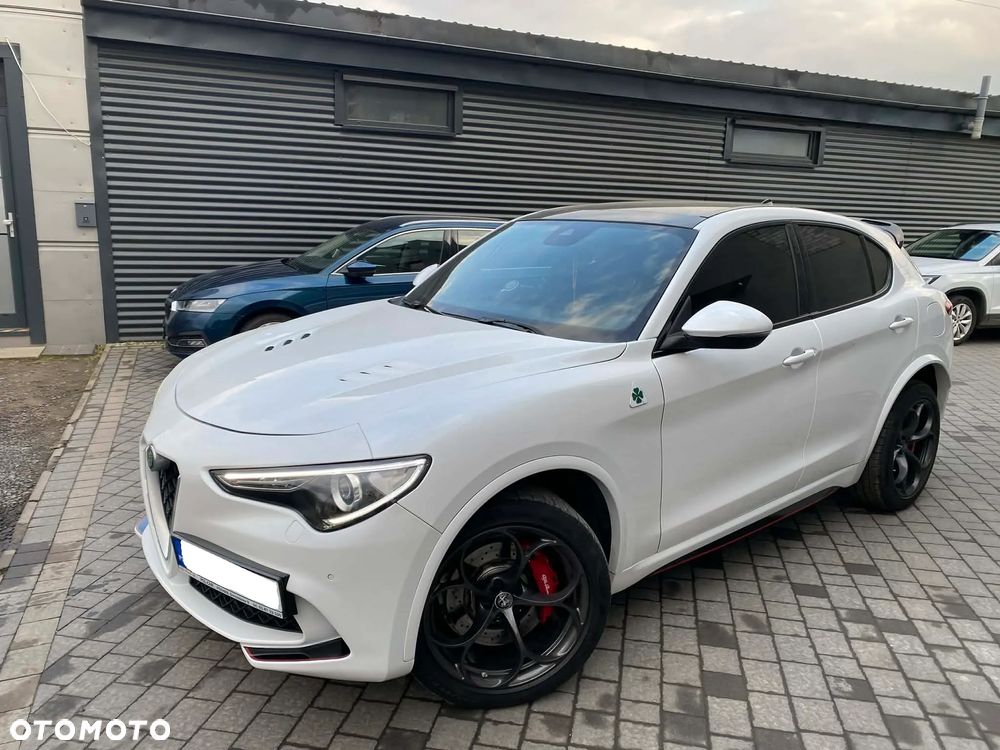 Alfa Romeo Stelvio 2.9 V6 Bi-Turbo Quadrifoglio Q4 - 6