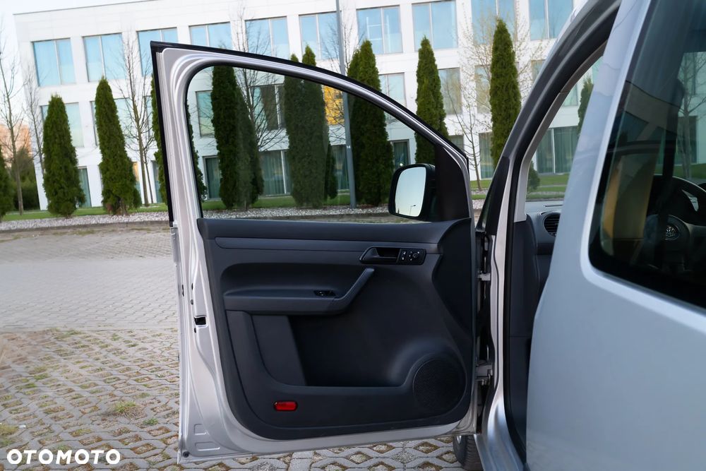 Volkswagen Caddy - 8