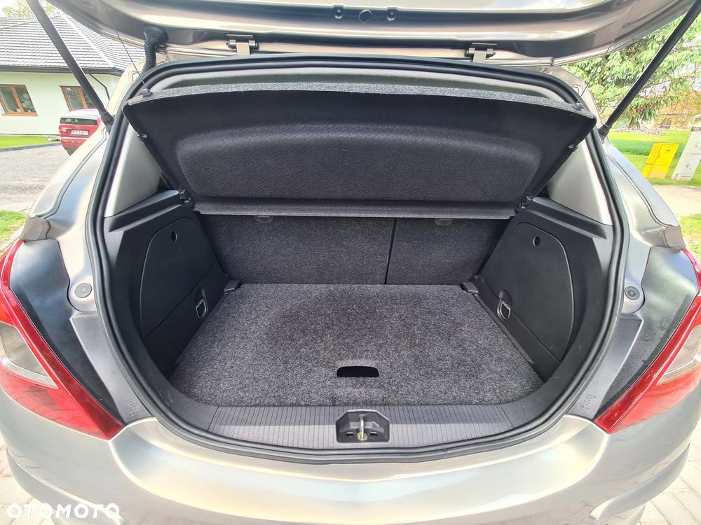 Opel Corsa - 13