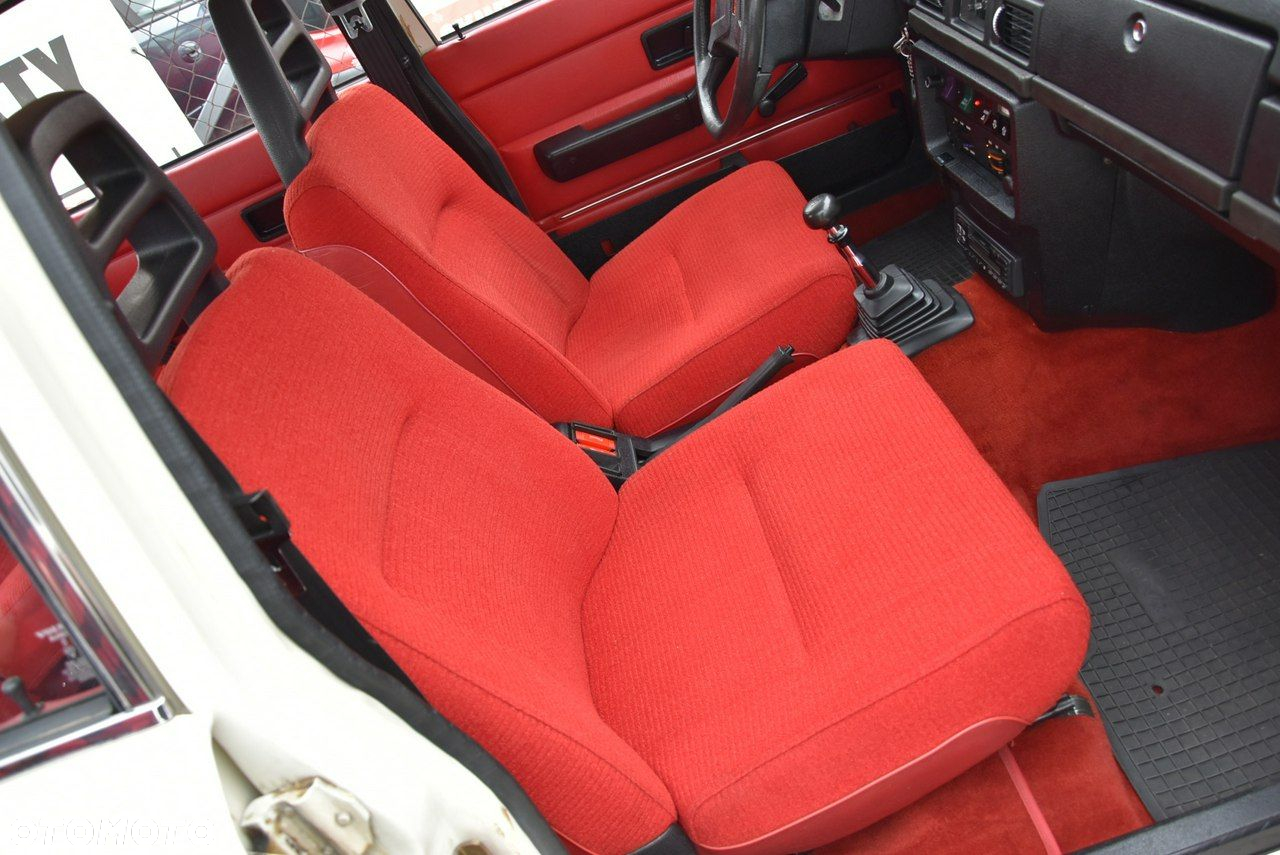 Volvo Seria 200 - 23