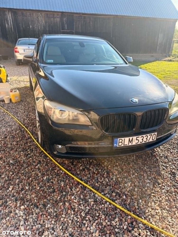 BMW Seria 7 740d xDrive - 4