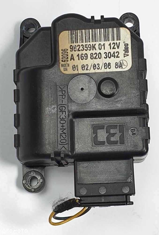 SILNICZEK NAGRZEWNICY MERCEDES W245 A1698203042 - 1