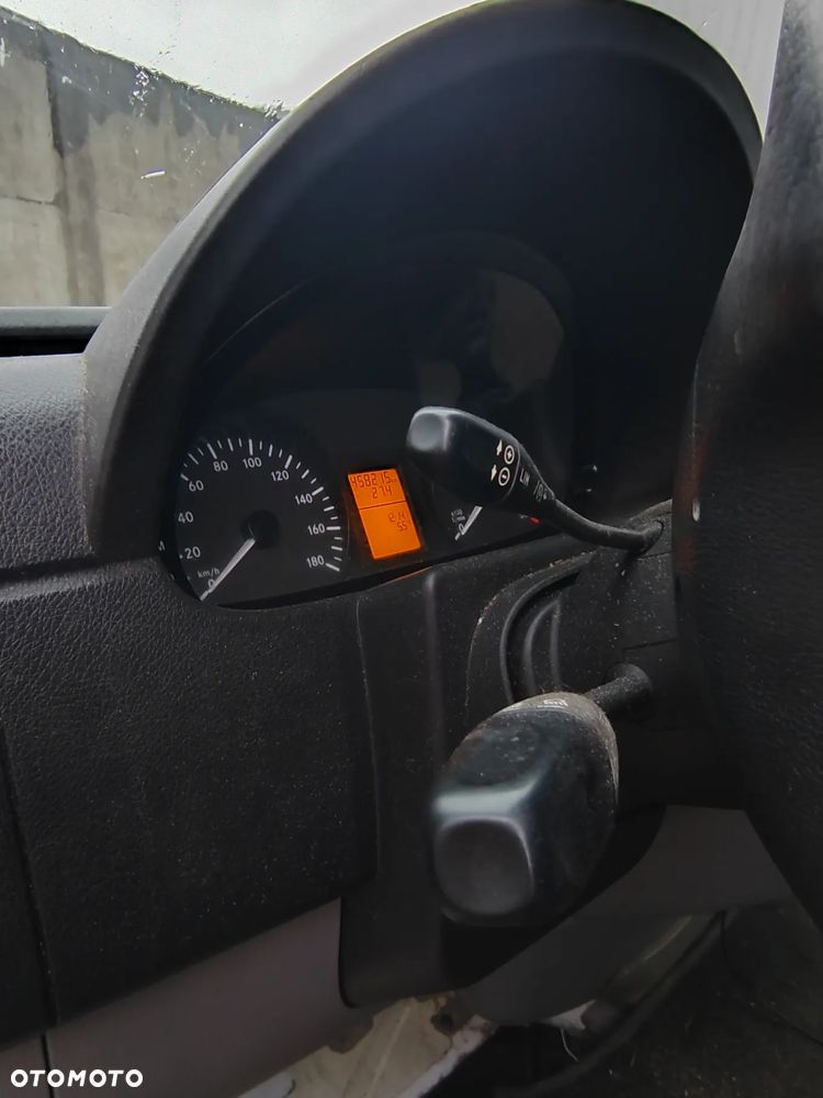 Mercedes-Benz SPRINTER - 8