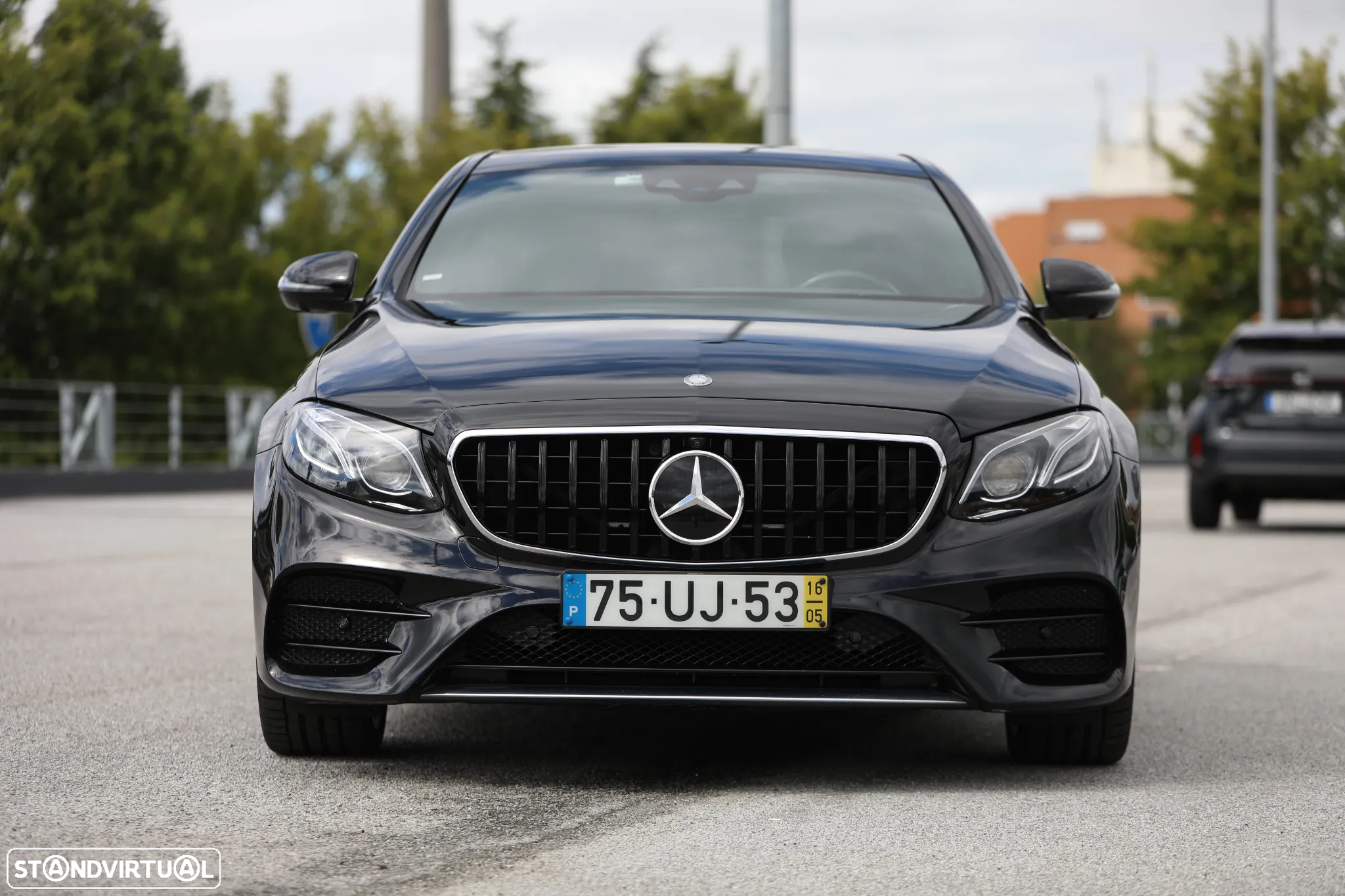 Mercedes-Benz E 220 d 9G-TRONIC AMG Line - 7