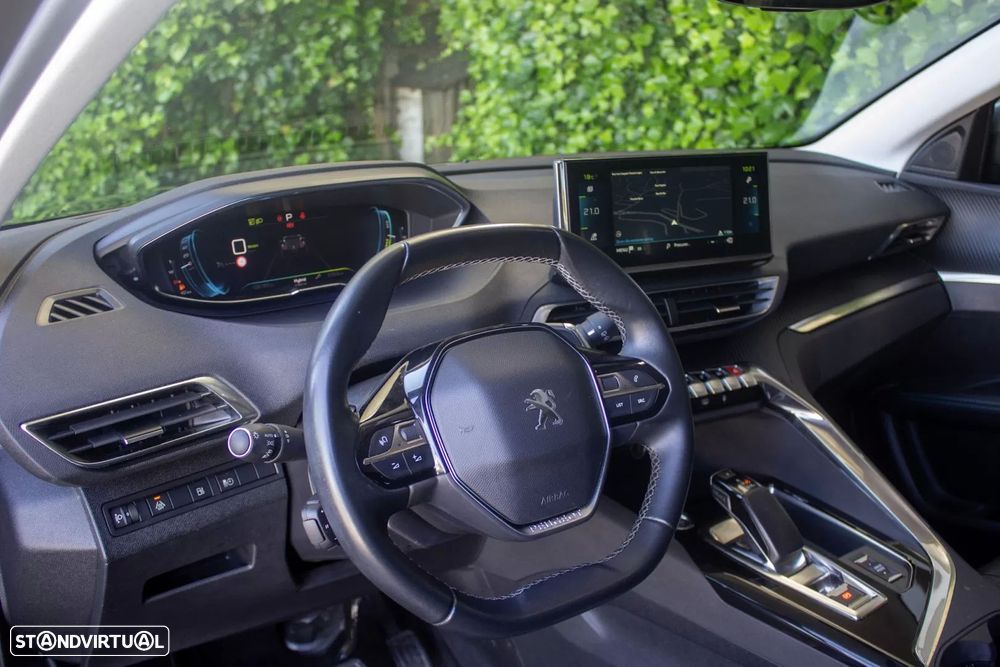 Peugeot 3008 1.6 Hybrid Allure e-EAT8 - 12