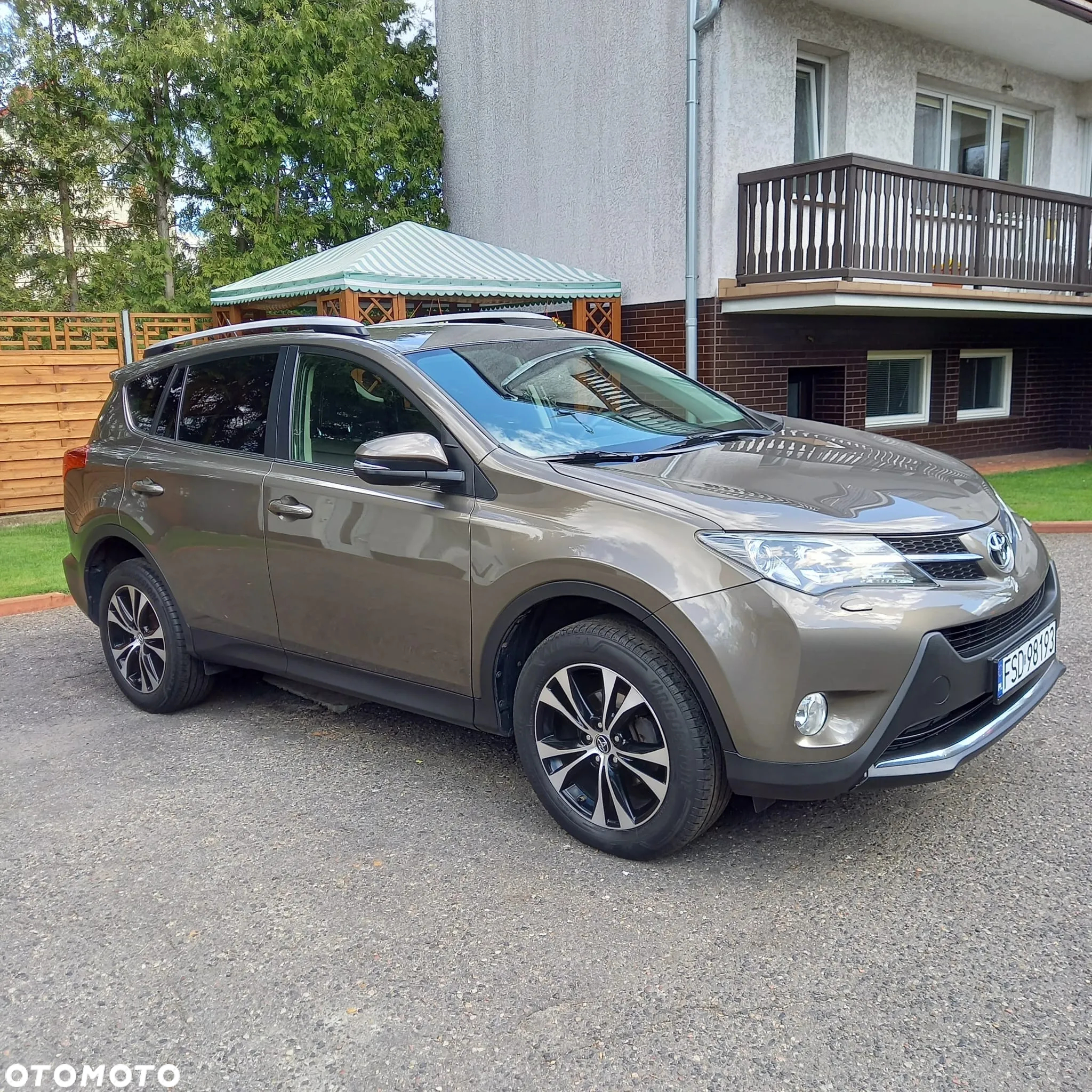 Toyota RAV4 - 6