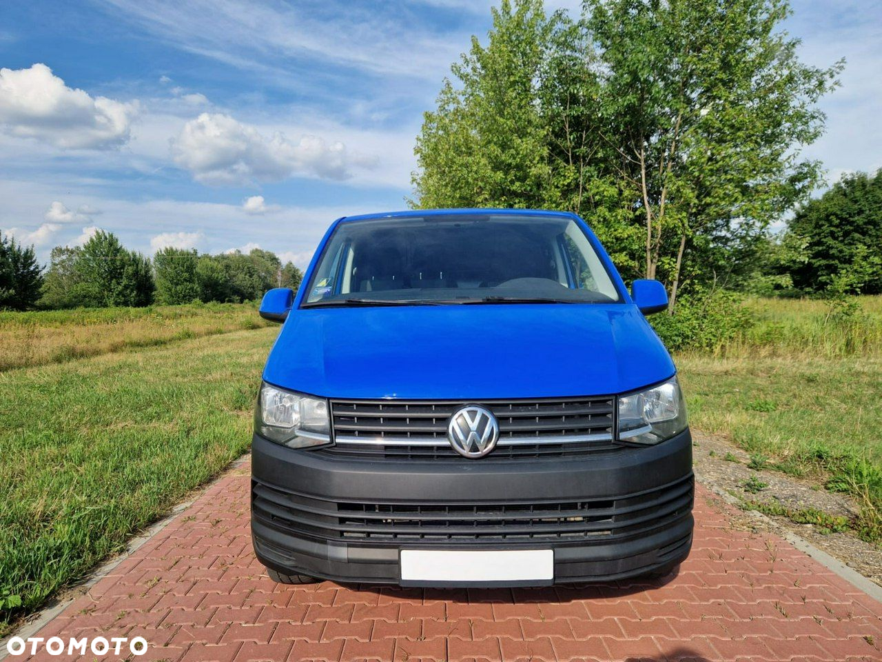 Volkswagen Transporter - 2