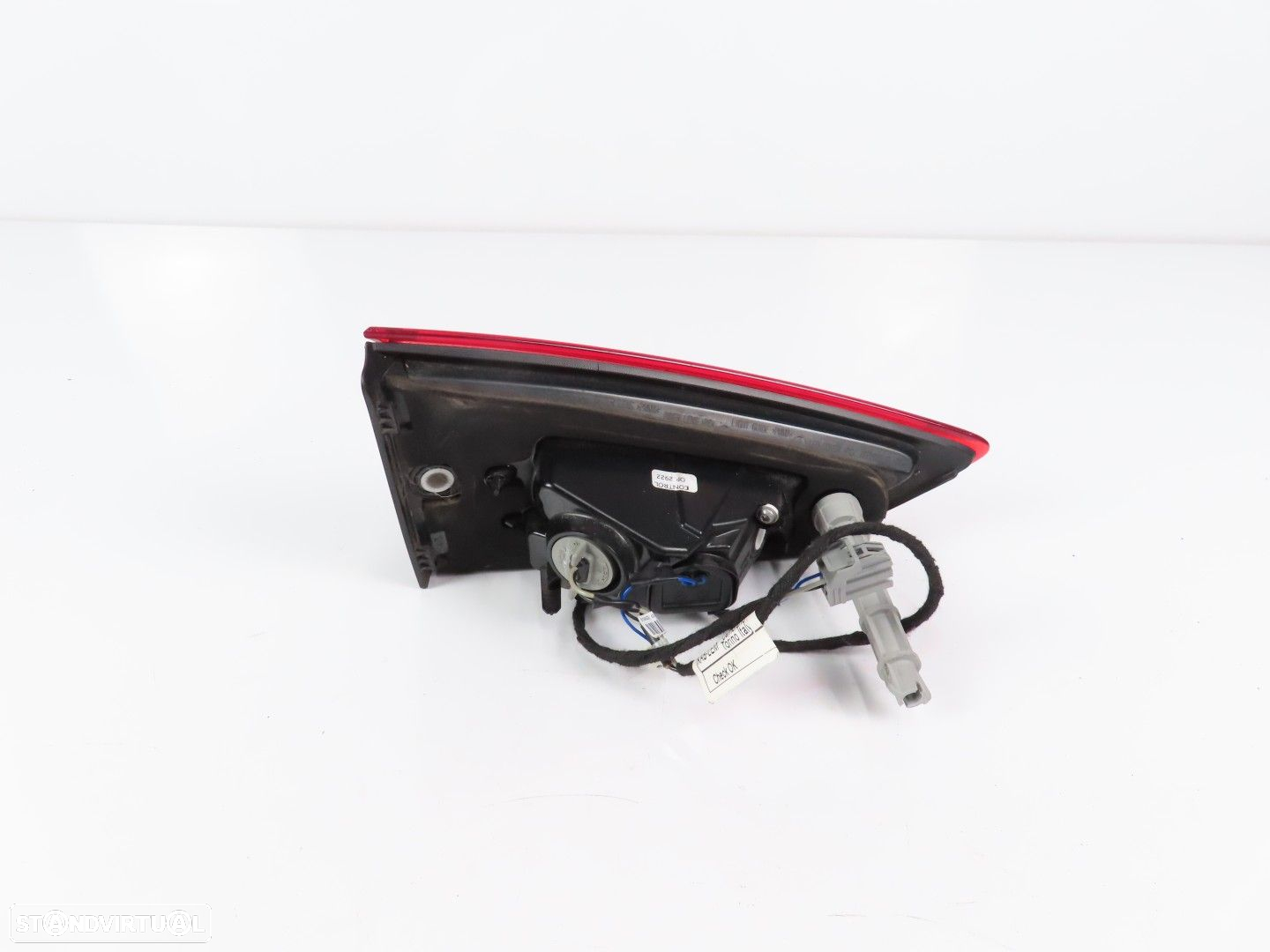 Farolim da mala Direito Usado / Original FORD S-MAX EM2B-13A602-BH - 2