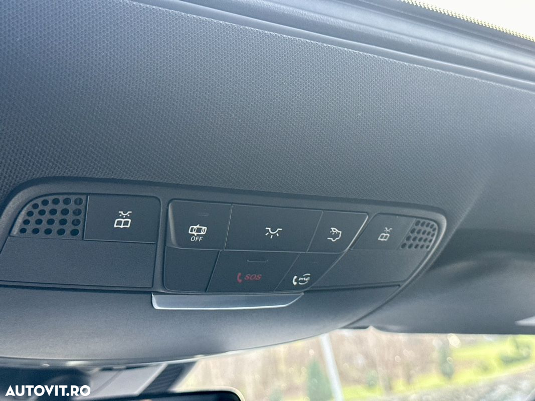 Mercedes-Benz E 220 d 4Matic T 9G-TRONIC AMG Line - 29