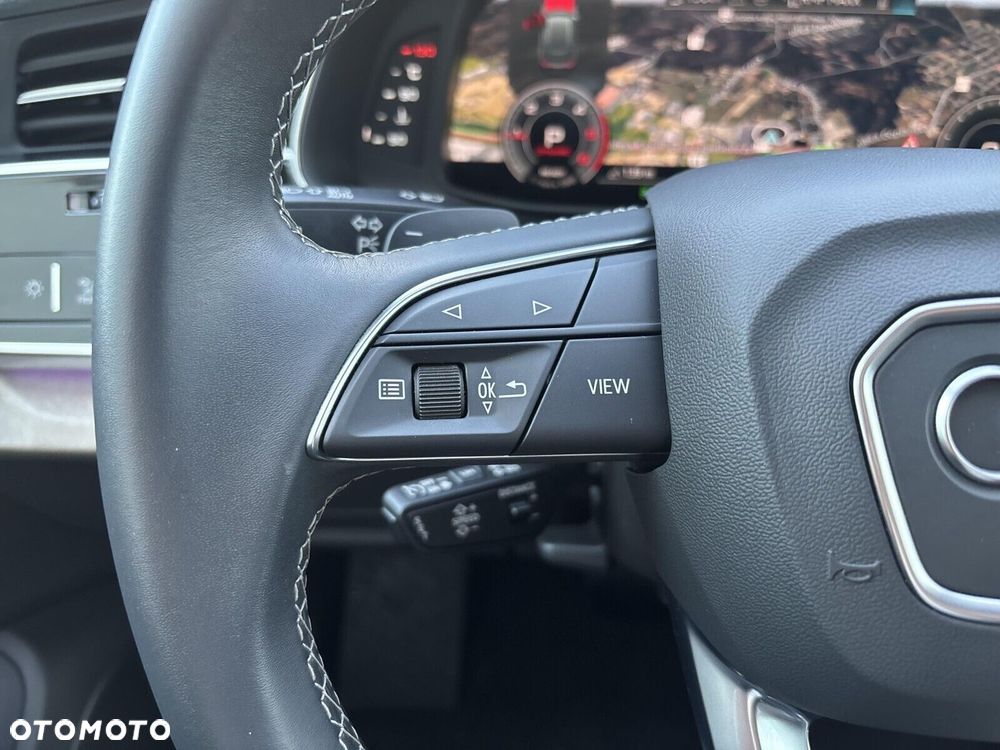 Audi Q8 - 12