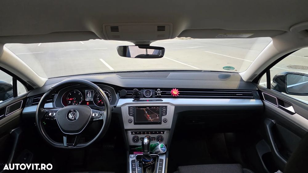 Volkswagen Passat 2.0 TDI DSG Comfortline - 7