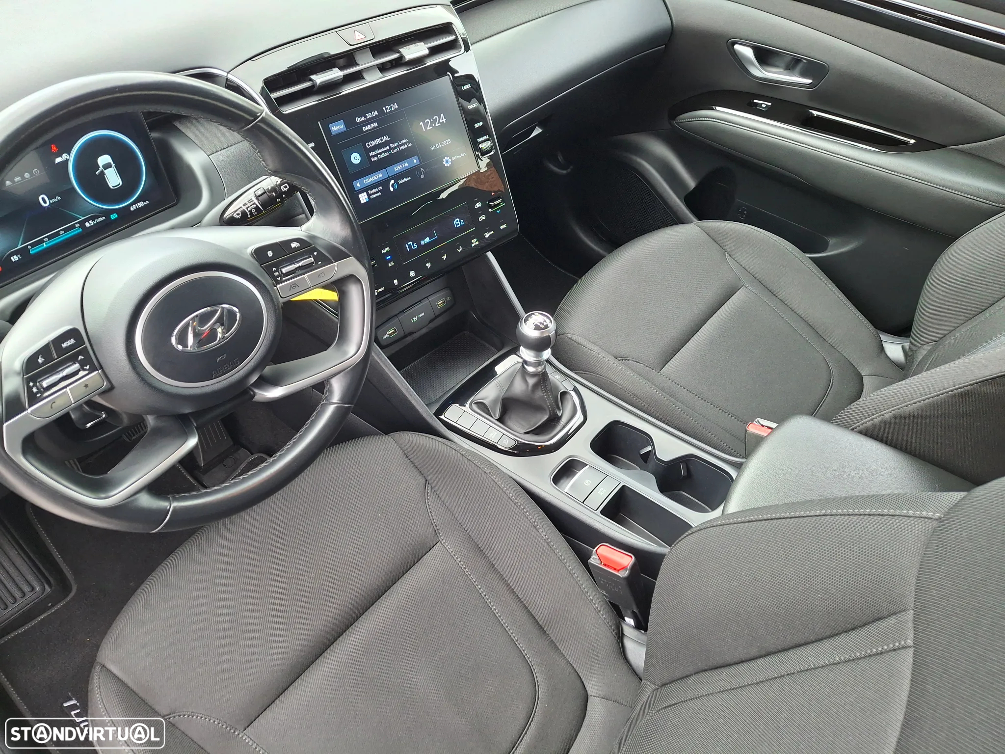 Hyundai Tucson 1.6 CRDi Premium - 11