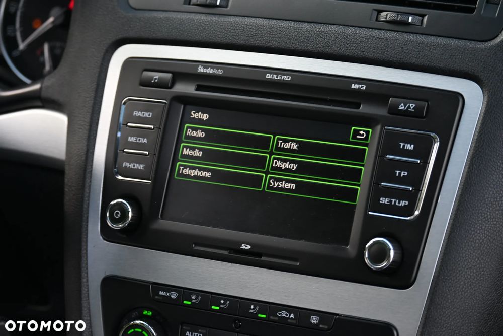 Skoda Octavia ver-1-2-tsi-sport-edition - 25
