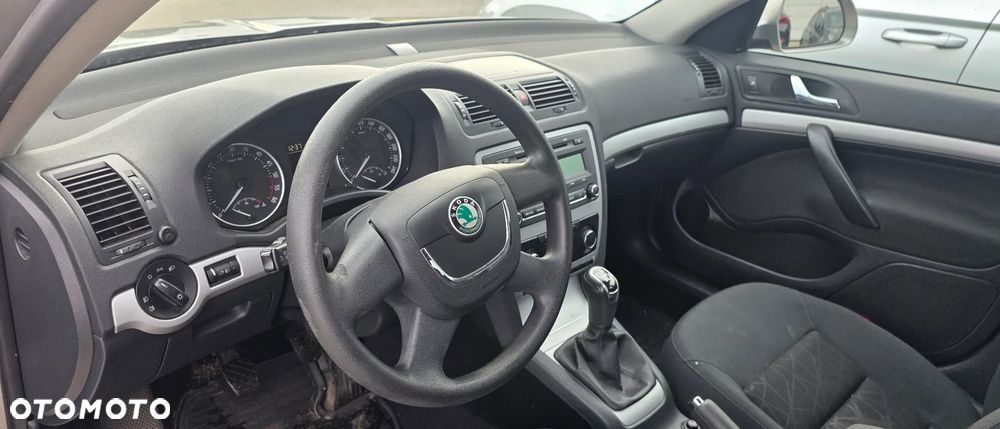 Skoda Octavia - 4