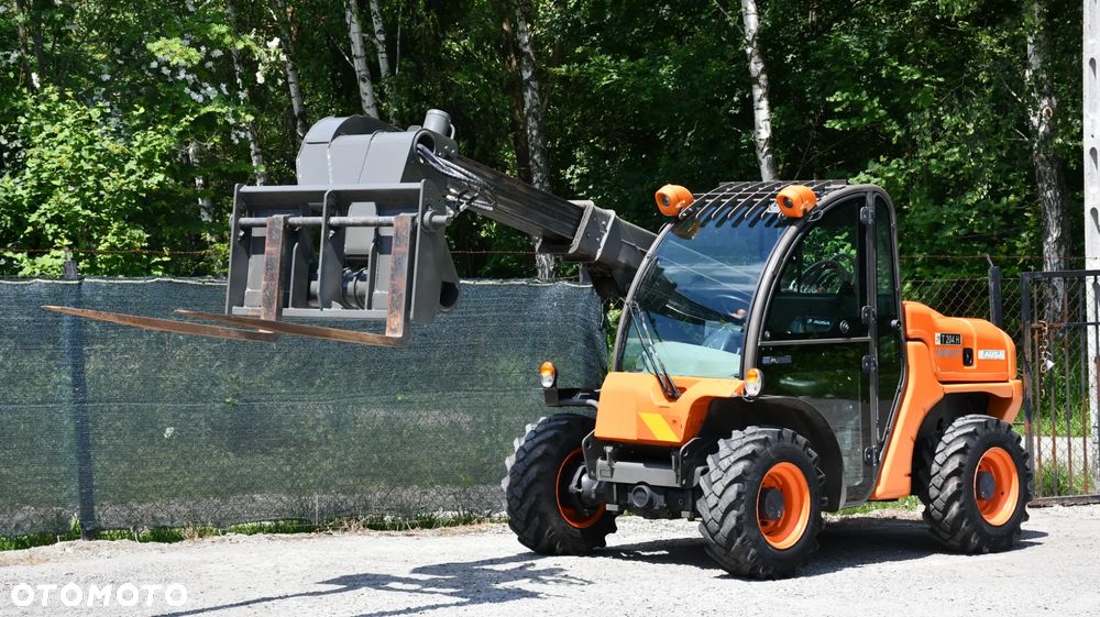Ausa T 240H - 2