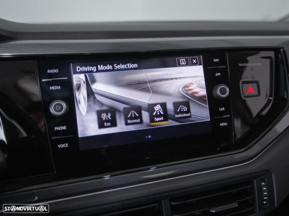 VW Polo 1.6 TDI Highline DSG - 35